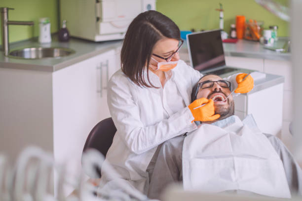 Best Dentist for Tooth Abscess  in Spring Grove, IL